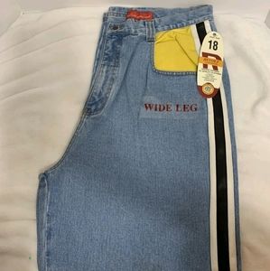Vintage 90’s Revolt wide leg denim jeans with stripes. size 18 (NWT)
